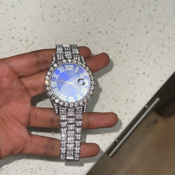 Moissanite Diamonds Bussdown